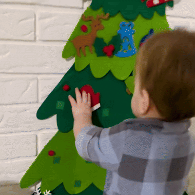 🎄 Falra akasztható DIY filc karácsonyfa gyerekeknek – 32 dísz + ajándék fényfüzér